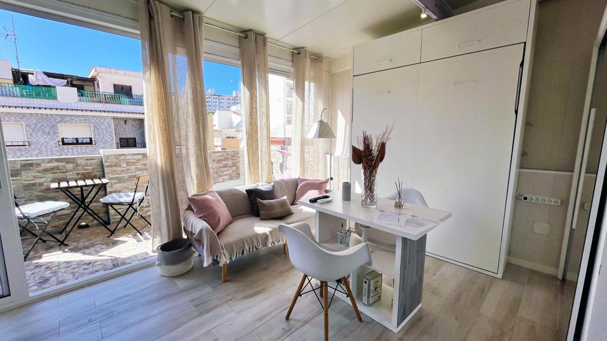 A 5 Minutos De La Playa Con Terraza En Malaga Apartment Luaran gambar