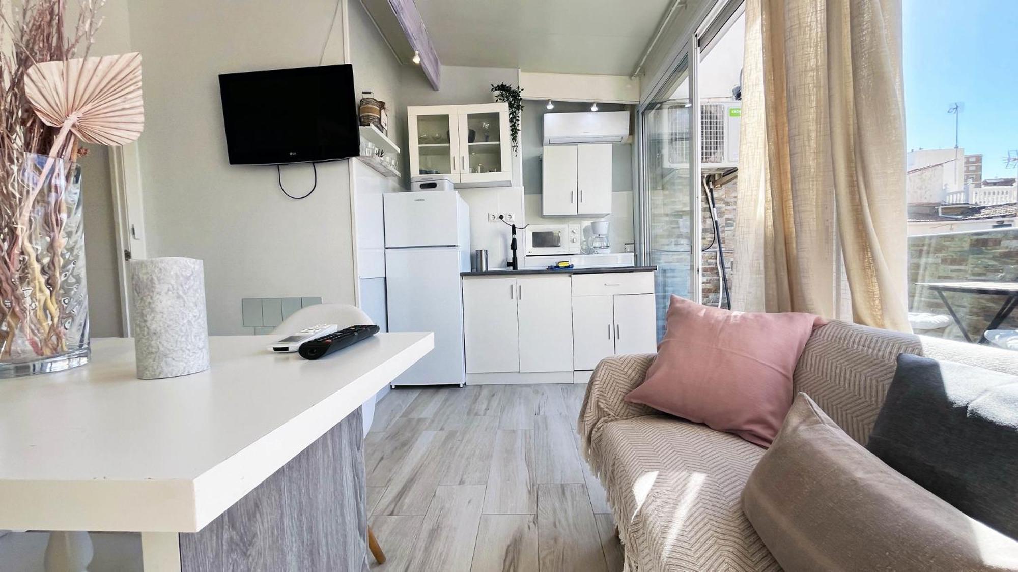 A 5 Minutos De La Playa Con Terraza En Malaga Apartment Luaran gambar